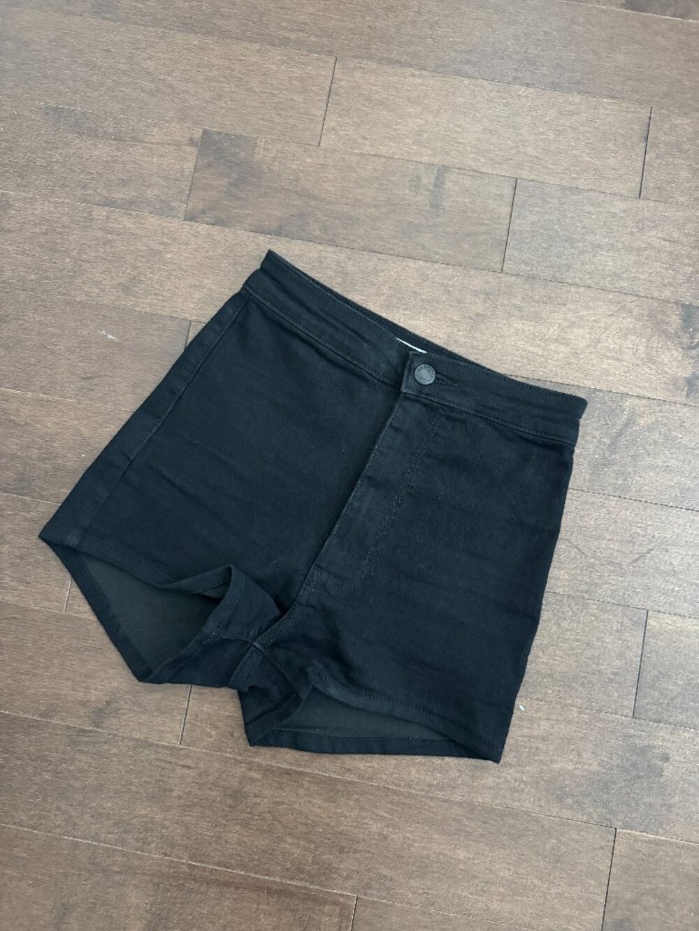 Bershka Black High-Waisted Denim Shorts Size XS (EU 34)